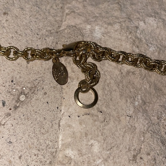 Anthropologie gold tone link Rare beaded Colorful Necklace . Like new cond. - Picture 3 of 8